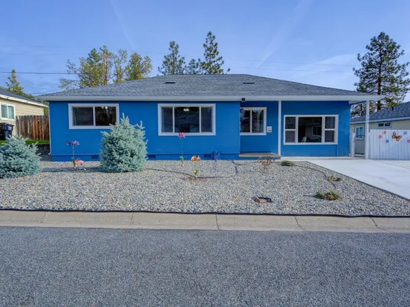 704 Pioneer St, Yreka, CA 96097
