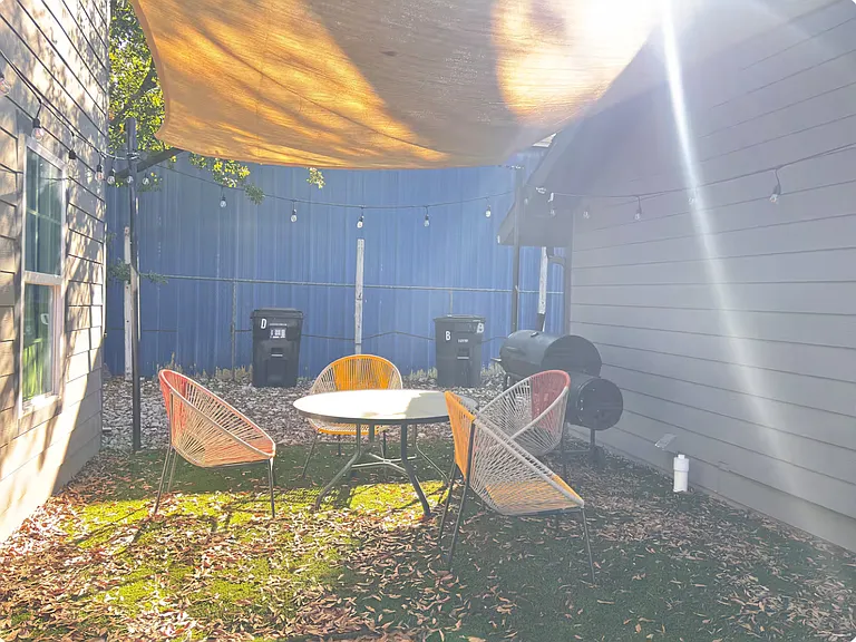 6835 Avenue Q #B — Photo 9