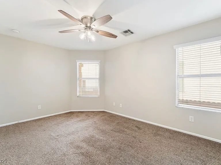 9633 Deer Park Ave — Photo 4