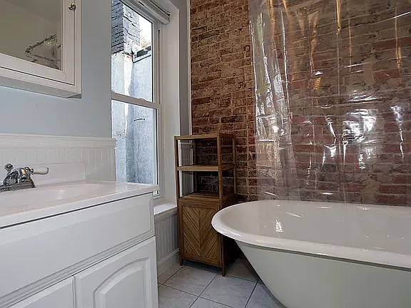 656 Acker Pl NE — Photo 18