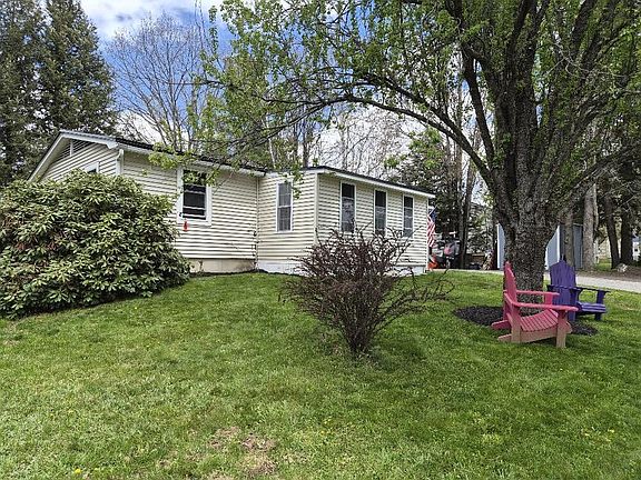 3rd image of 22 Ludden Drive