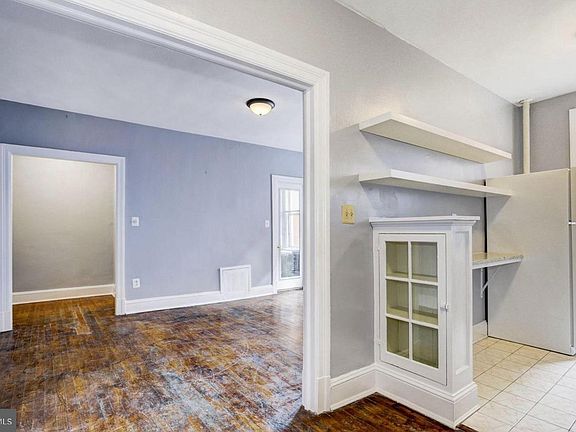 3rd image of 1954 Columbia Rd NW APT 306