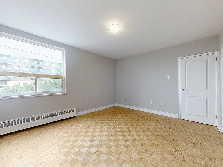 385 Gibb St — Photo 16