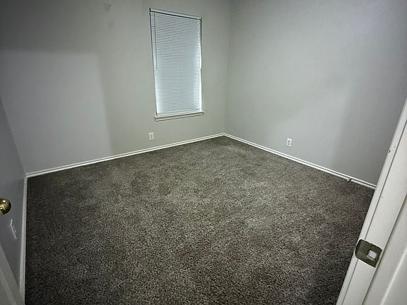 5th image of 10235 Southcreek