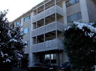 7064 35th Ave NE APT 11, Seattle, WA 98115
