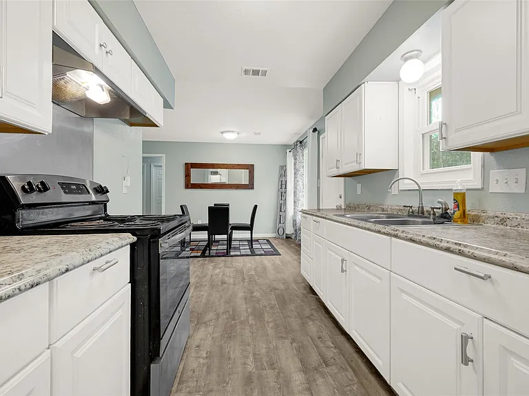 5714 Peacock St — Photo 13