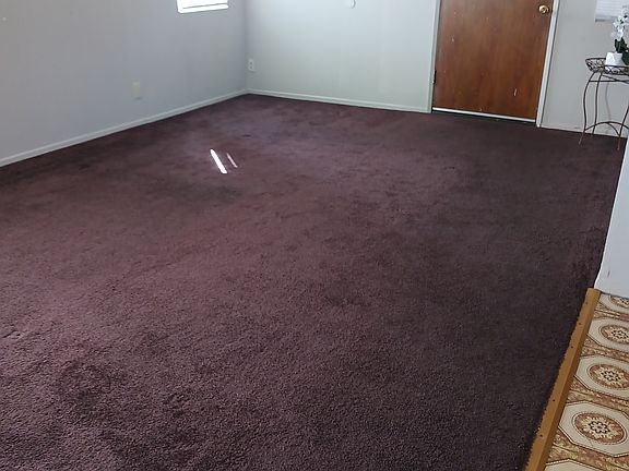2nd image of 11609 Oxford Ave APT 2