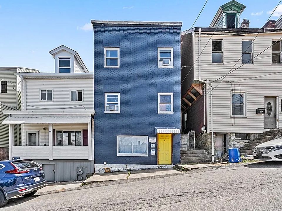 1st image of 73 1/2 Barry St Unit 2
