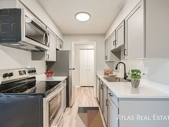 2nd image of 2930 W Cornell Ave Unit 203