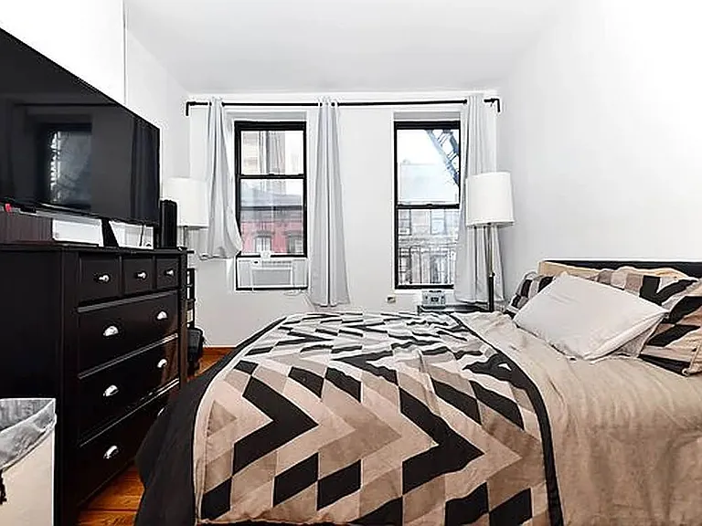 144 Orchard St #1A — Photo 1