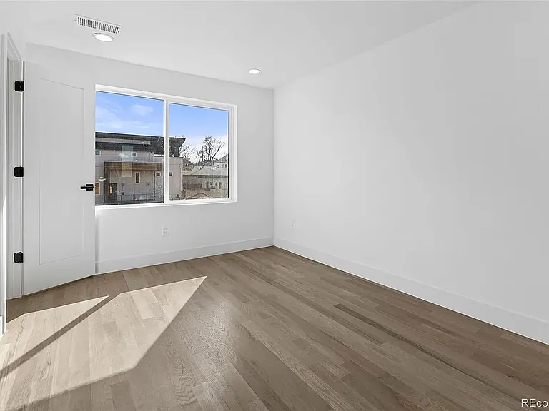 3709 Pecos St — Photo 17
