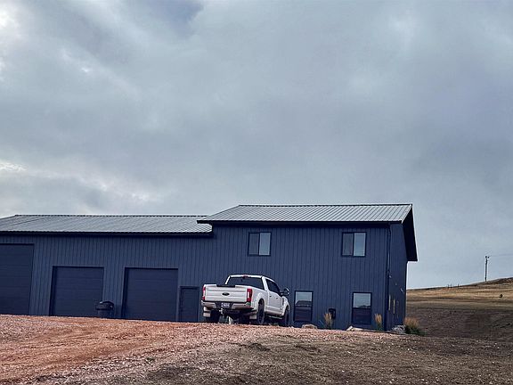 2nd image of 918 Frontage Rd