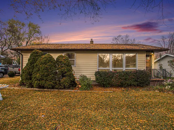 231 E Parsons Ave, Watervliet, MI 49098