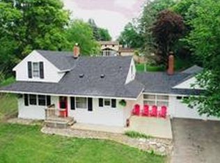 5117 Clear Spring Rd, Minnetonka, MN 55345