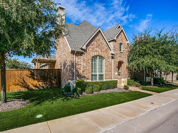 2nd image of 2613 Hundred Knights Dr