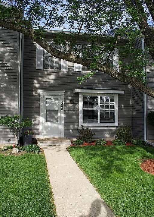 1st image of 1388 Arlington Ct