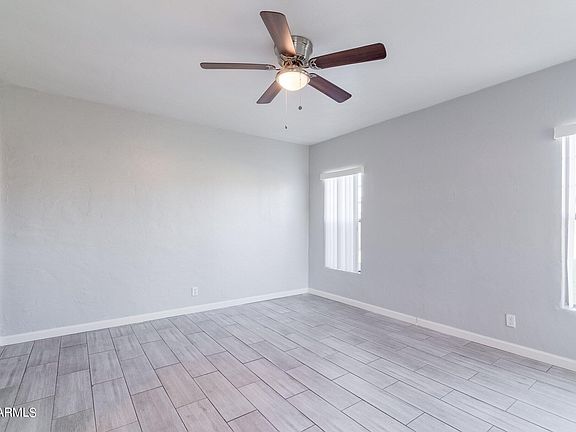 5th image of 2625 W VISTA Avenue