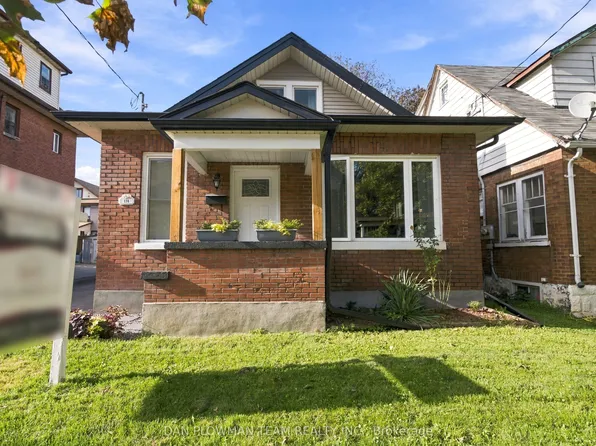 224 Arthur St, Oshawa, ON L1H 1N6