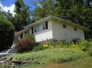 6 Sunnyview Hts, Worcester, MA 01602