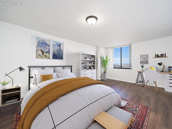 4th image of 2101 Harmon Cove Tower