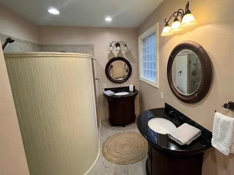 305 Fairway Ln — Photo 7