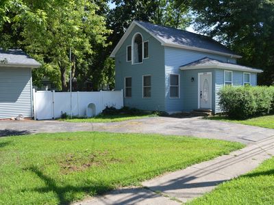 309 S Main St, Walnut, IL, 61376