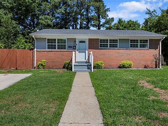4th image of 107 Beazley Dr