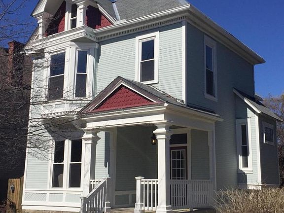 2nd image of 1046 Franklin Ave