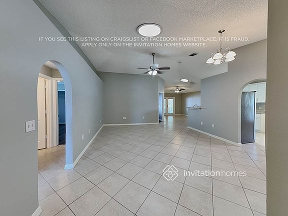 4th image of 3846 Stonefield Dr