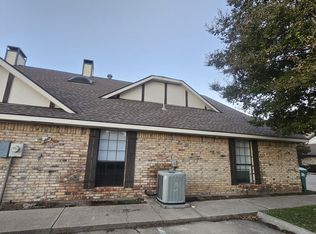 548 E Windsor Dr, Denton, TX 76209