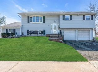 40 Partch Pl, Edison, NJ 08817