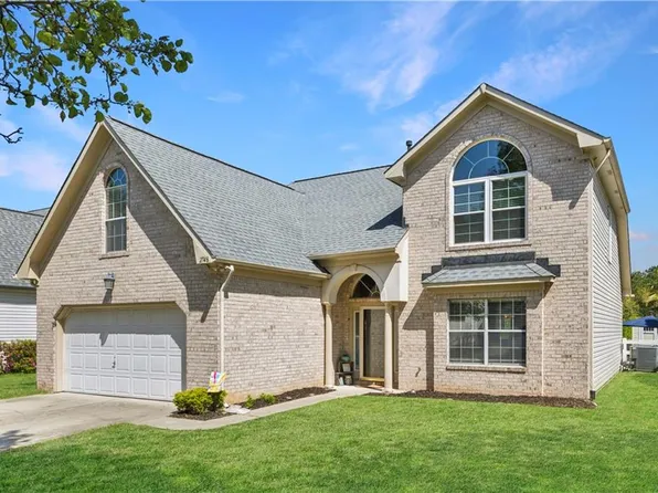 2748 Mulberry Loop, Virginia Beach, VA 23456