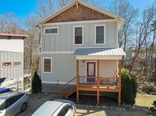 212 Sand Hill Rd, Asheville, NC 28806
