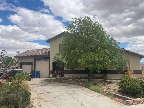 1757 W View Dr, Page, AZ 86040