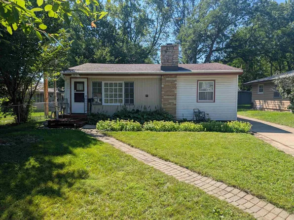 1810 Midway Dr, Rockford, IL 61103
