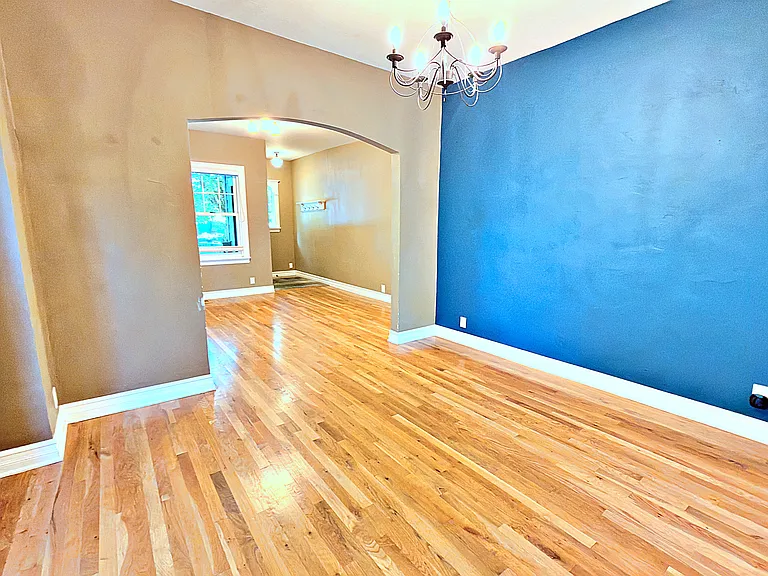 1827 N Skidmore St — Photo 23
