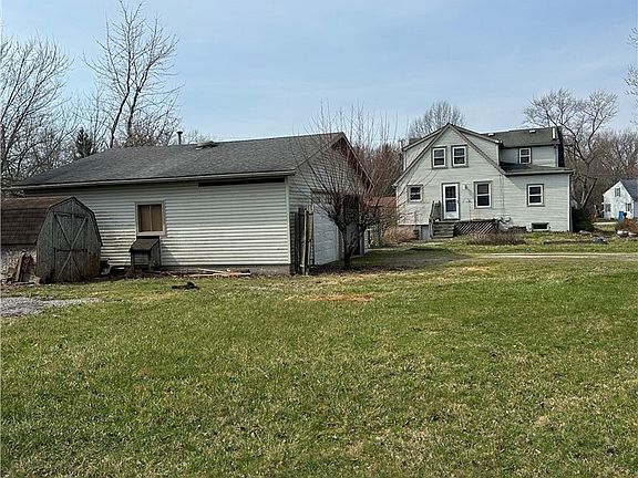 3rd image of 9475 Woodworth Rd