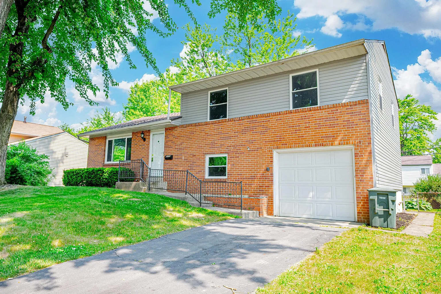 4880 Folger Dr photo 1