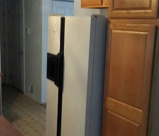 673 S McAlister Ave — Photo 4
