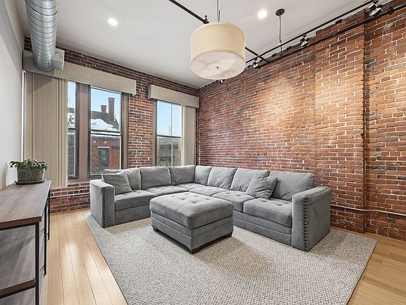 3rd image of 61 Market St Unit 3A