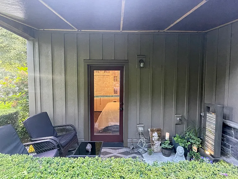 819 NW Wheelock Pl #819 — Photo 69