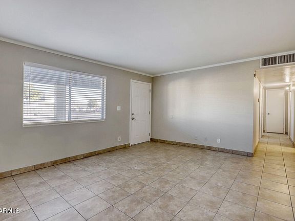 4th image of 1649 W PUEBLO Avenue