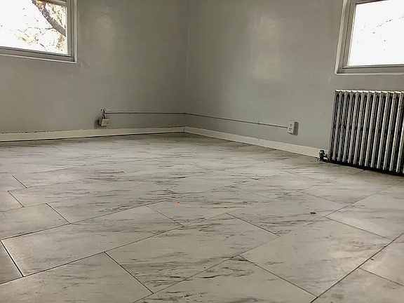 5th image of 70 Crawford St #14B