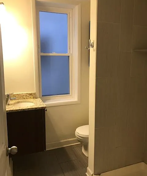 717 W Roscoe St #1 — Photo 12