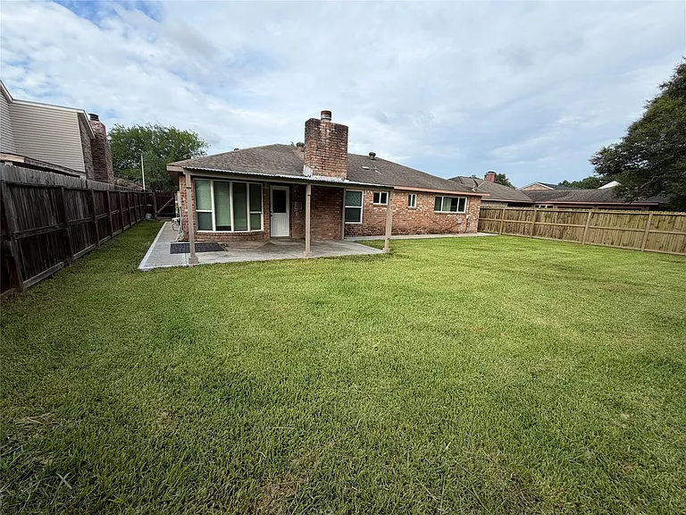 12719 Huntington Field Dr — Photo 13