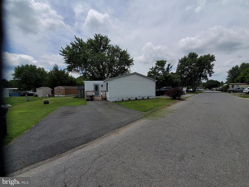 1st image of 422 Alder Ave