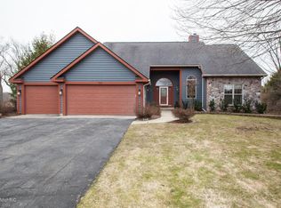 7035 Windcrest Ct, Kalamazoo, MI