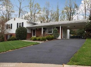 5102 Walport Ln, Fairfax, VA 22032
