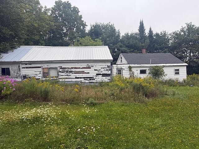 2nd image of 3091 W. Chapman Road