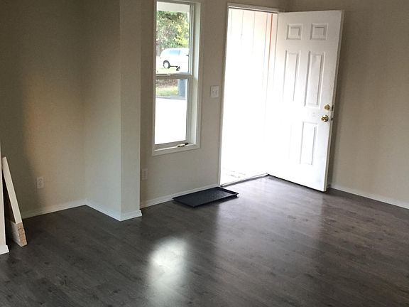 2nd image of 2247 NE Barberry Ct